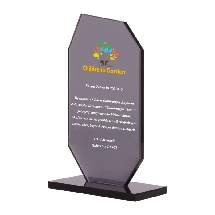 OSKAY SİYAH KRİSTAL PLAKET