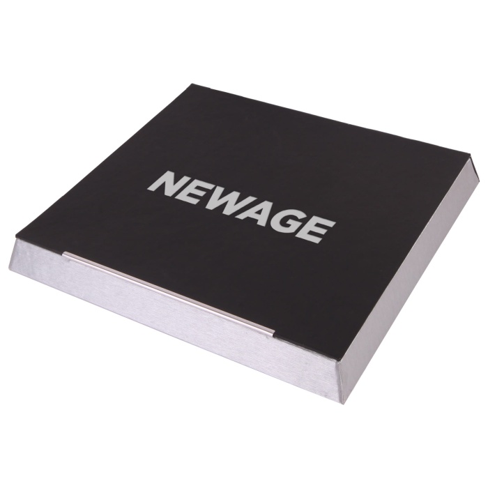 ÇINAR GÜMÜŞ MIKNATISLI KUTU (25X27X2 CM)