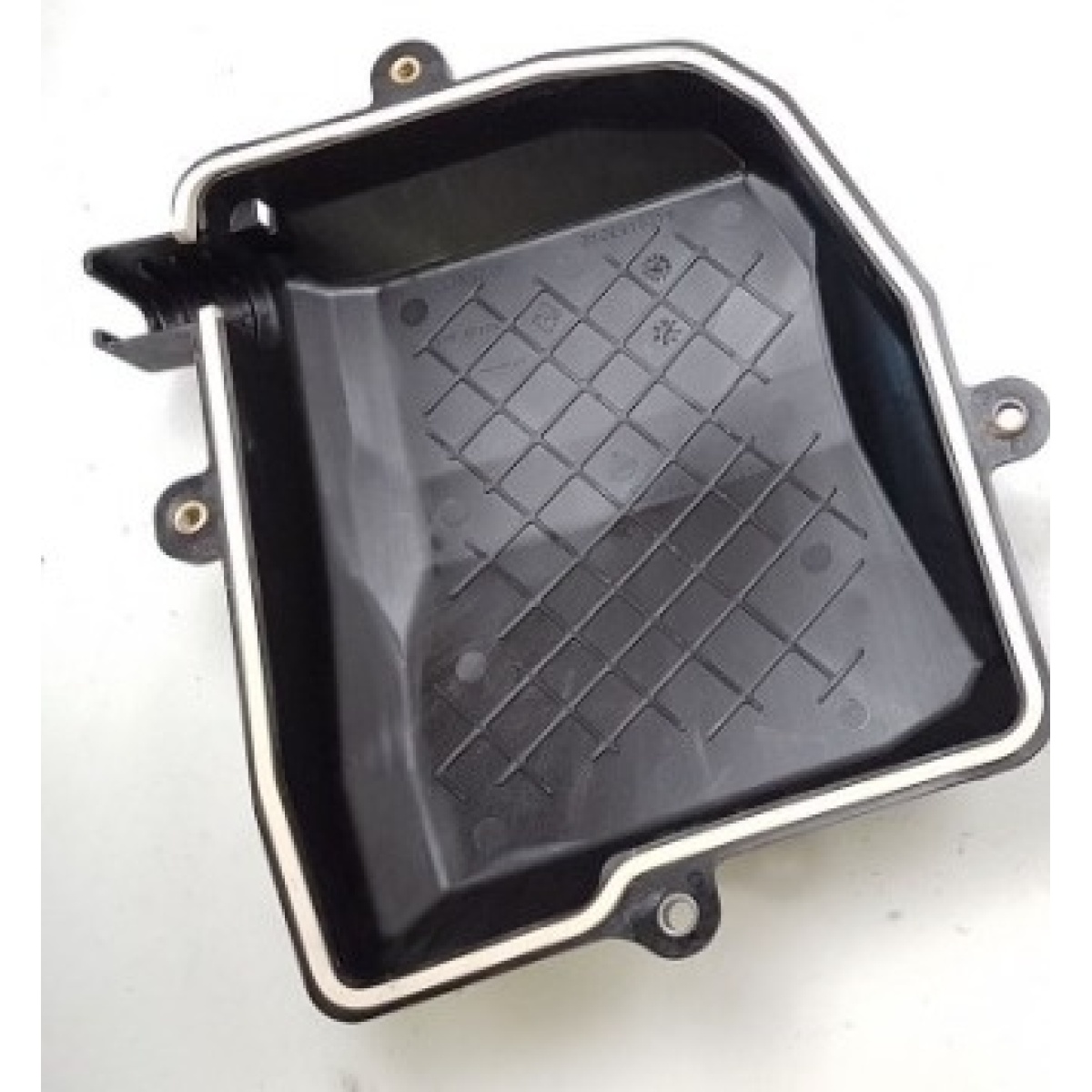 ENJEKSİYON BEYİN KAPAĞI 310E91927R CLIO V