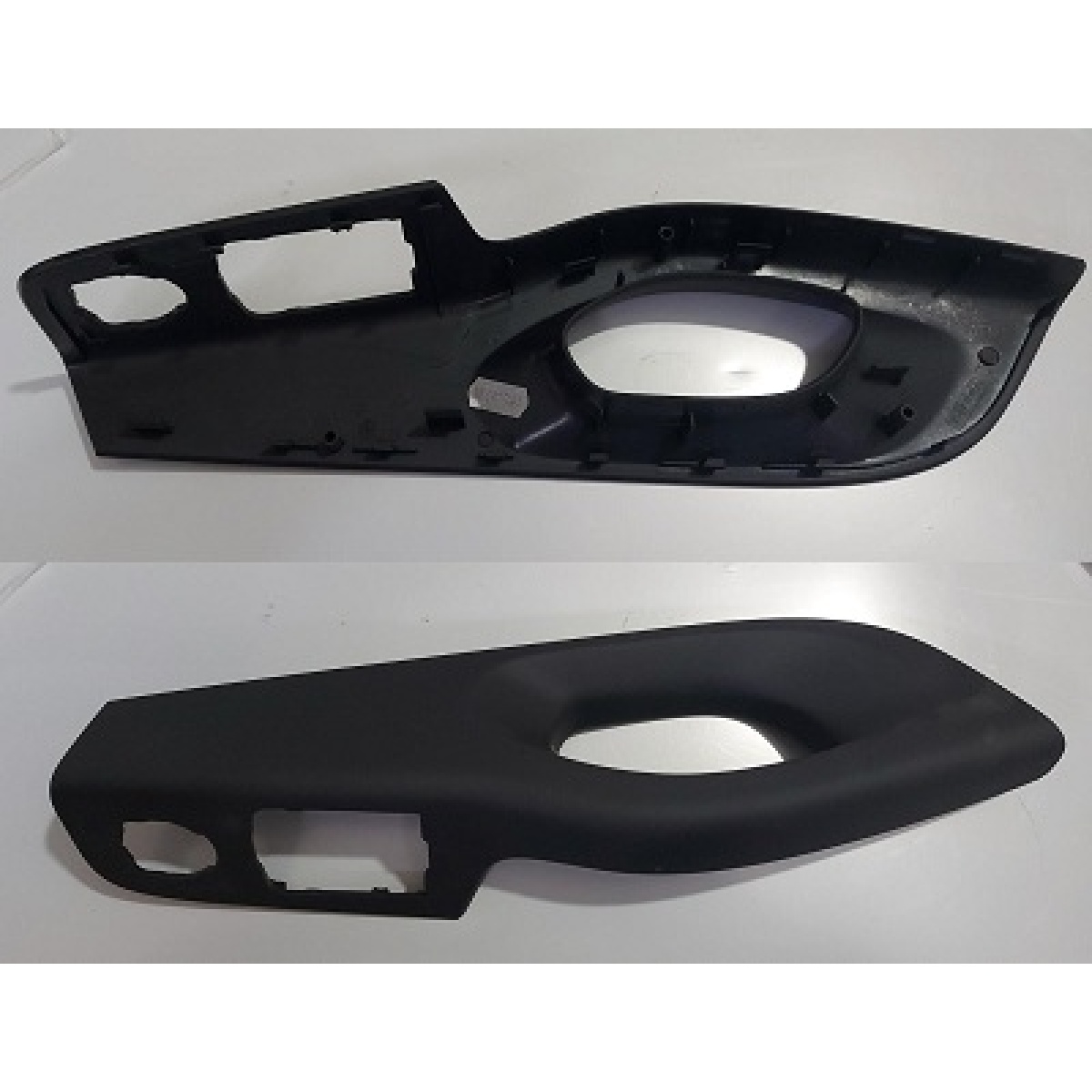 KAPI İÇ TUTMA KOLU BAKALİTİ SOL ÖN 809548183R TRAFIC III