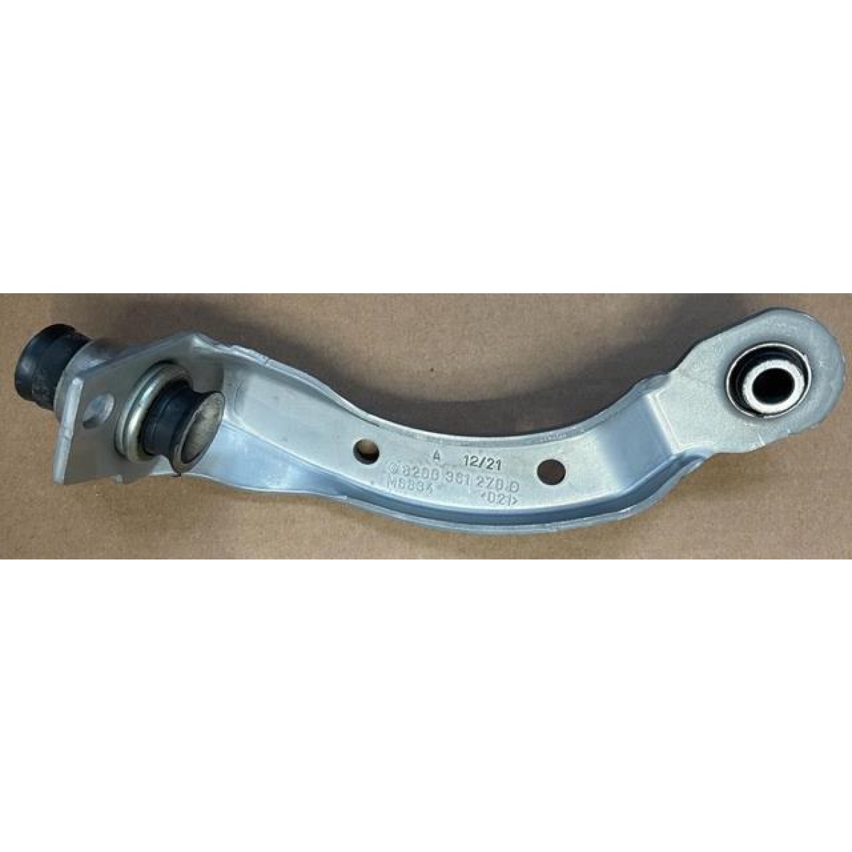 MOTOR BEŞİK TAKOZU SAĞ 8200361270 KANGOO III-MEGANE II-SCENIC II-G RAND SCENIC I