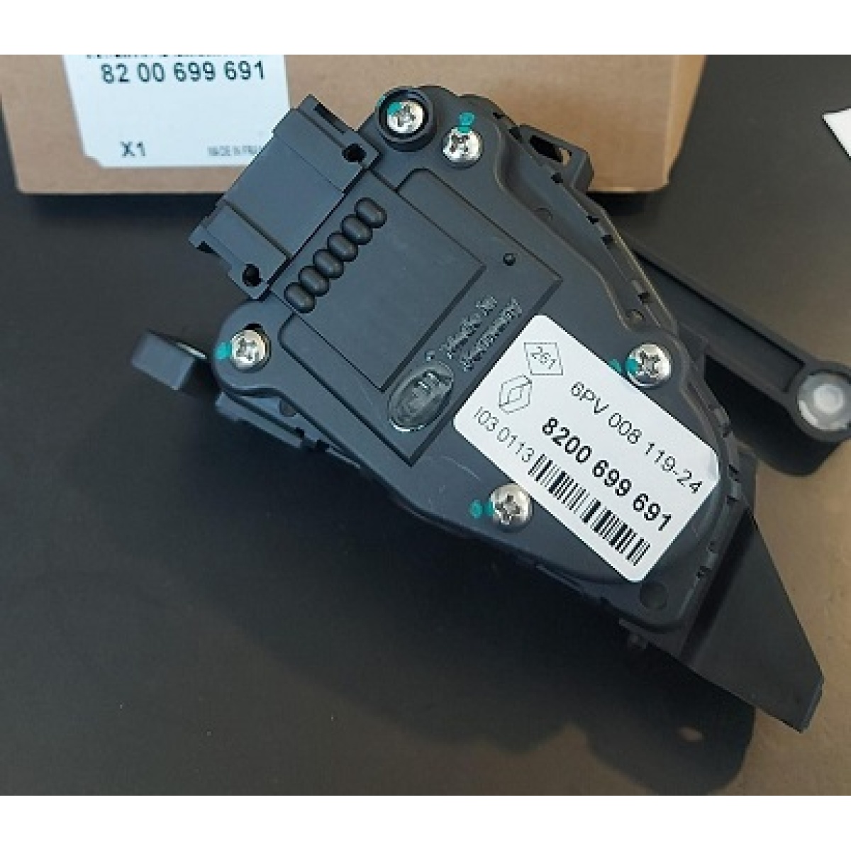 GAZ PEDAL POTANSİYOMETRESİ 6PV010946361 CLIO KANGO 1.5 DCI