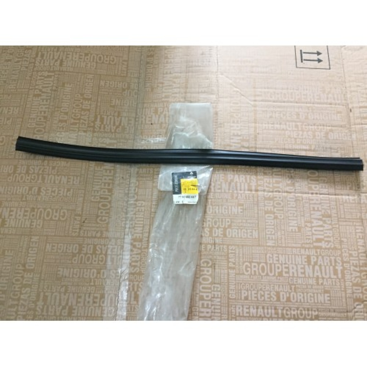 CAM LASTİĞİ ARKA 10039 R9