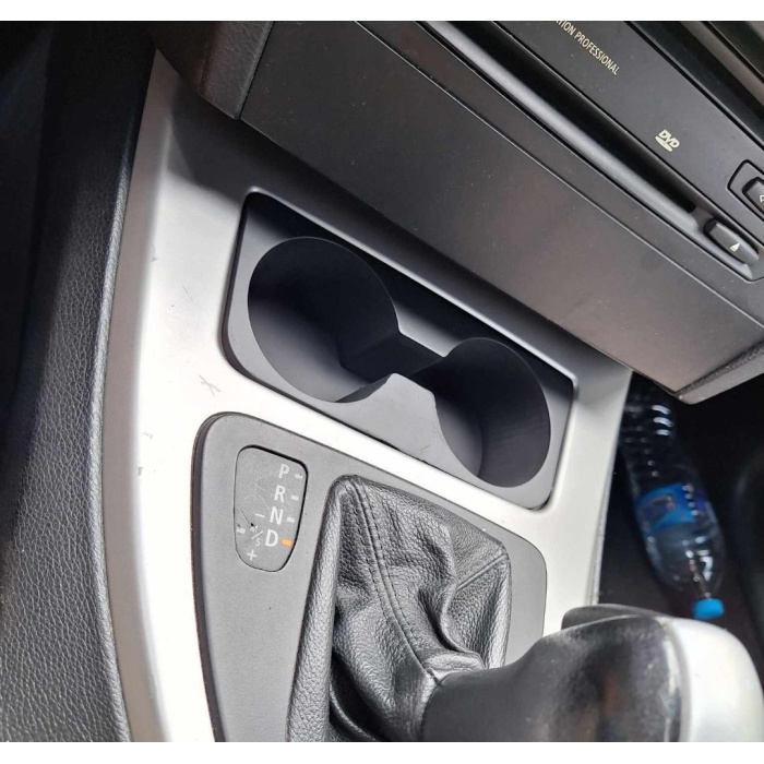 BMW E90 Çift Bardaklık Dayanıklı ABS Orta Konsol Bardak Tutucu