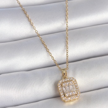 316L Çelik Gold Renk Zincir Kare Zirkon Taş Model Kadın Kolye - TJ-BKO10059
