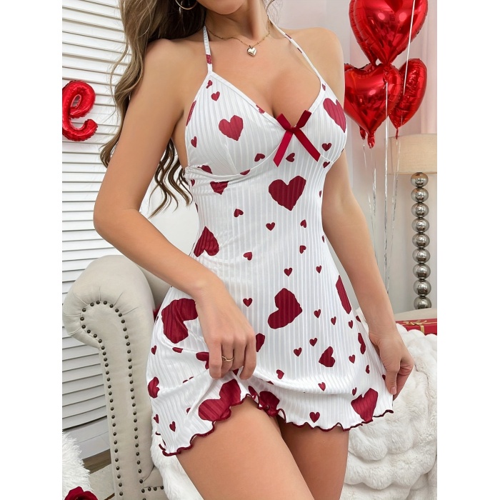 Beyaz Mini Gecelik – Askılı, Kırmızı Kalpli, Diz Üstü Kadın İç Giyim