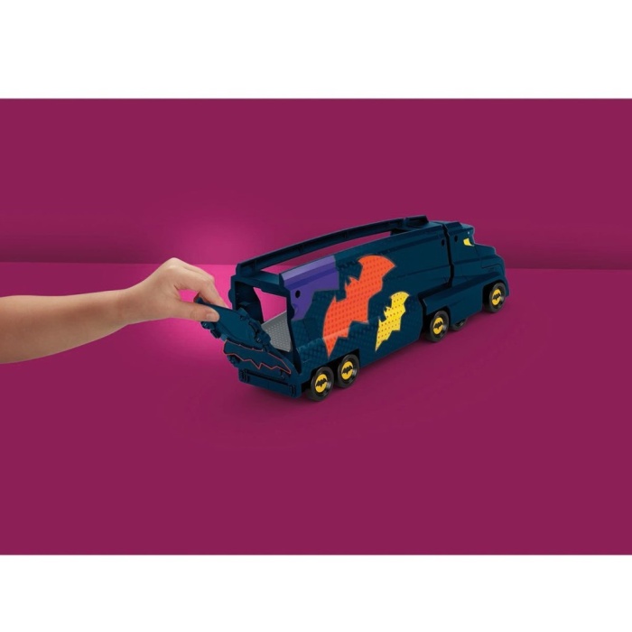 HMX07 NessiWorld® Batwheels™ Büyük Tır