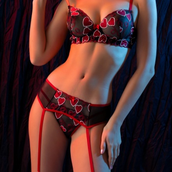 Kırmızı Dantel Jartiyerli 4’lü Fantazi İç Giyim Takımı,Transparan Ayarlanabilir Askılı,Kadın İçGiyim