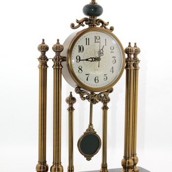 Masaüstü Sarkaçlı Saat