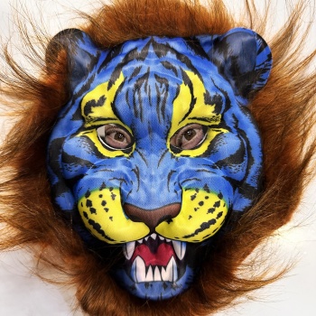 Kahverengi Yeleli Mavi Yüz Peluş Kurt Kaplan Maskesi 38 No