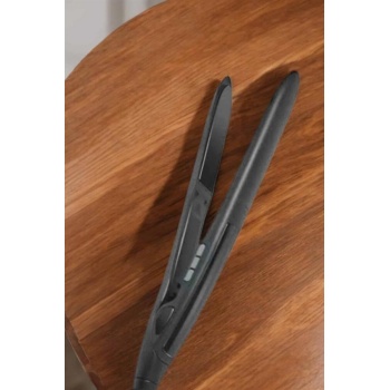 Saç Düzleştirici Led Ekranlı Isı Ayarlı Seramik Kaplama Profesyonel