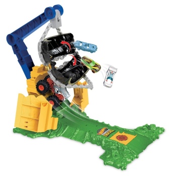 HTP18 Monster Trucks Arenada Rhinomite Mücadelesi