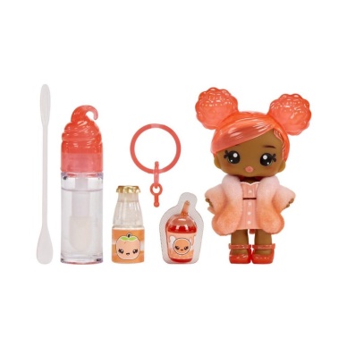 120759 Bebeği ve Dudak Parlatıcısı