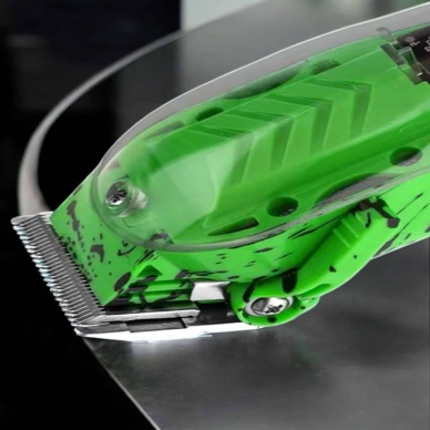 Lazer Öncesi Şarj Edilebilir Su Geçirmez Tıraş ve Bakım Seti