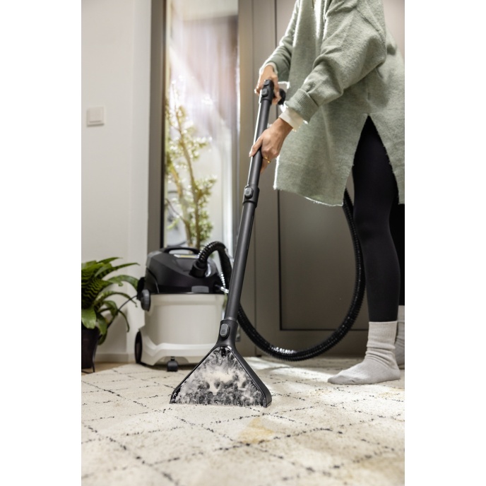 KARCHER SE 5 HALI YIKAMA MAKİNESİ