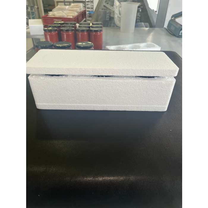 Dela Taze Napoliten Sos