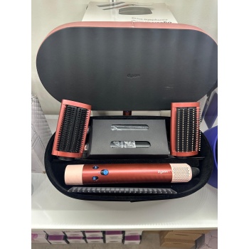 Dyson Airwrap Kırmızı Renk Saç Maşası