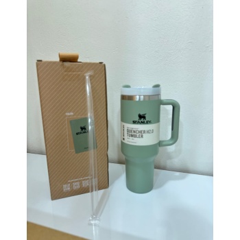 Stanley Yeşil Pipetli Termos 1.18 Lt