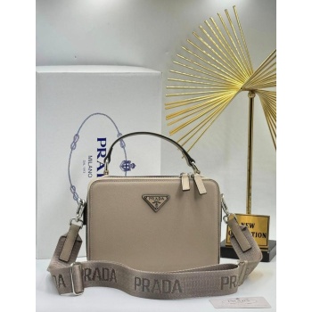 Prada Kadın Çantası