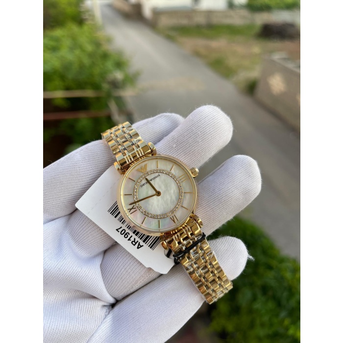 Emporio Armani Kadın Kol Saati AR1907
