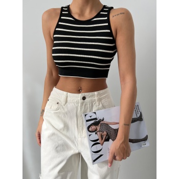 Bantı Çift Renk Çizgili Crop Triko Bluz