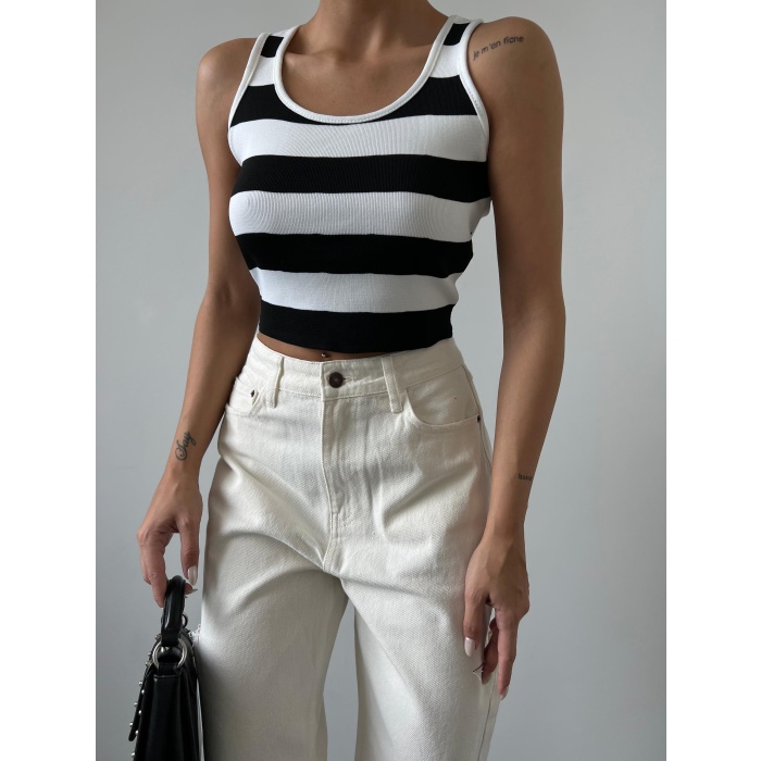Kalın Çizgili Crop Triko Bluz