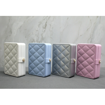 Deri Kaplamalı Makyaj Ve Takı Kutusu Alk3612