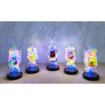 Işıklı Müzikli Fanus İçinde Sevimli Ayıcıklı Gül Buketi  Alk5002