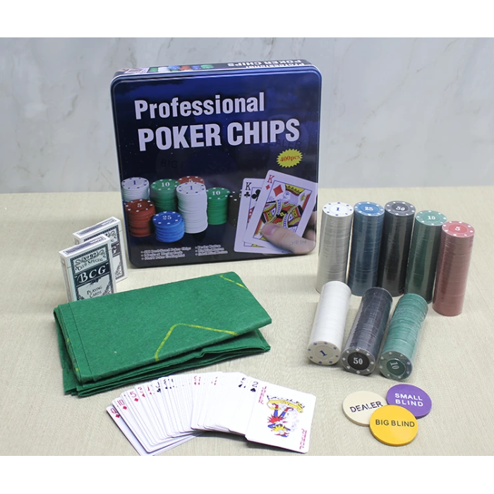 Metal Kutulu 400 Chip Ve 2 Adet İskambil  Kağit Setine Sahip Poker Oyunu Alk3538