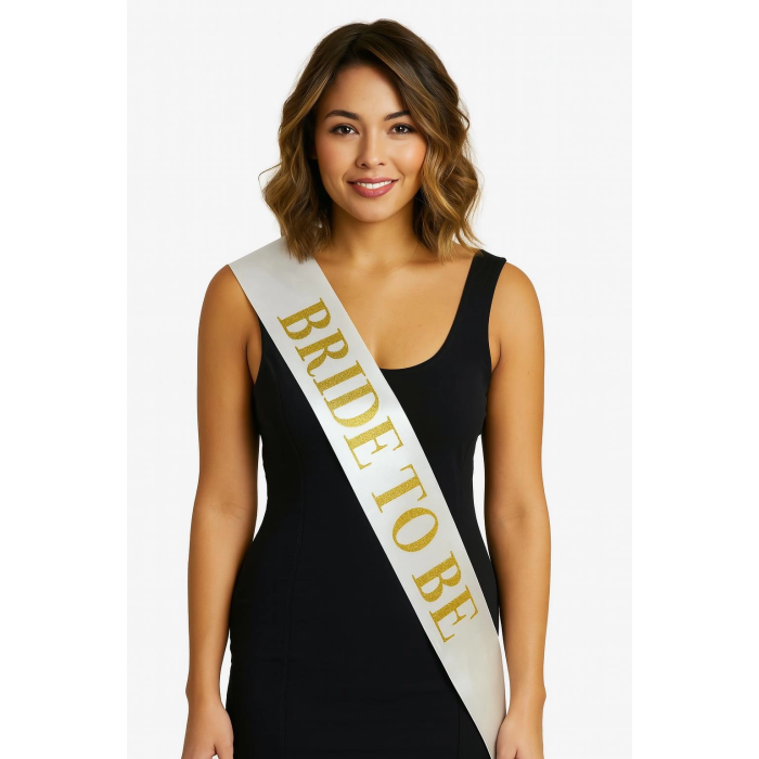 Beyaz Saten Üzerine Kalın Altın Yazılı Bride To Be Kuşağı 10 Cm Genişlik