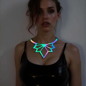 Rainbow Reflektörlü Lotus Choker Kolye, Şık Lazer Kesim Kolye - APFT1416