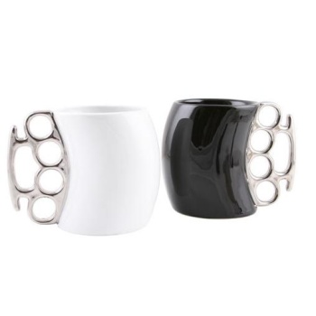 Muşta Tutacaklı Kupa Bardak