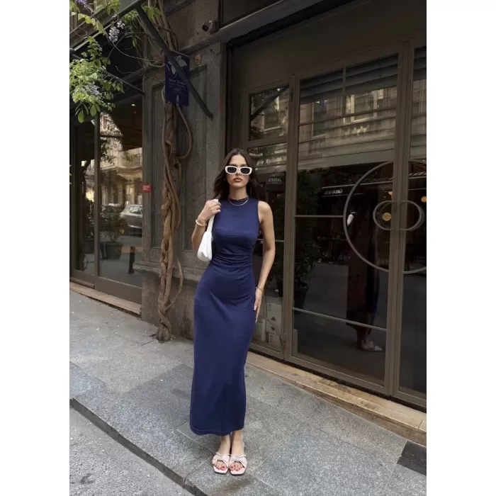Osy Modal Yumuşak Dokulu Kumaş Bisiklet Yaka Sıfır Kolsuz Yırtmaçlı Uzun Elbise - Mavi