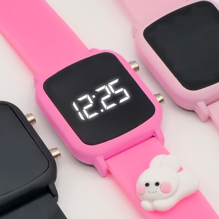 Tavşan Figürlü Çocuk Kol Saati Su Geçirmez Kız Erkek Kol Saatleri 3 Yaş Üzeri Uyumludur (PEMBE)