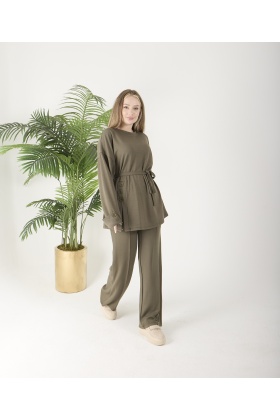 Haki Yeşili Düğmeli Oyso Pantolonlu Takım