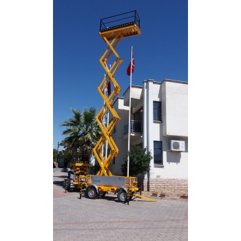Çalışma Platformu Ekonomik Manlift Şantiye Tipi Kablolu Makaslı Platform