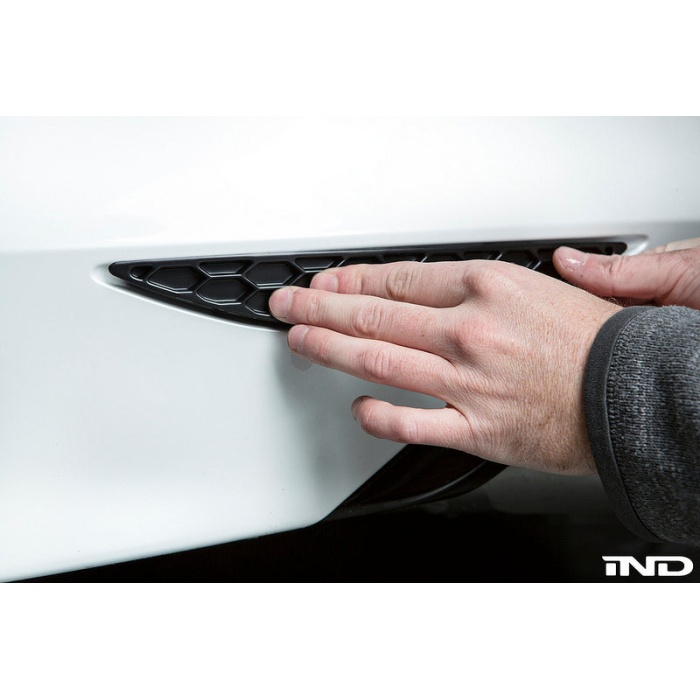 Acexxon MK7 Golf R Rear Reflector Insert Set - Honeycomb