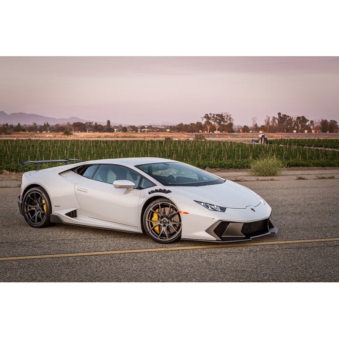 Vorsteiner Huracan Novara Edizione Carbon Vented Front Fender Set