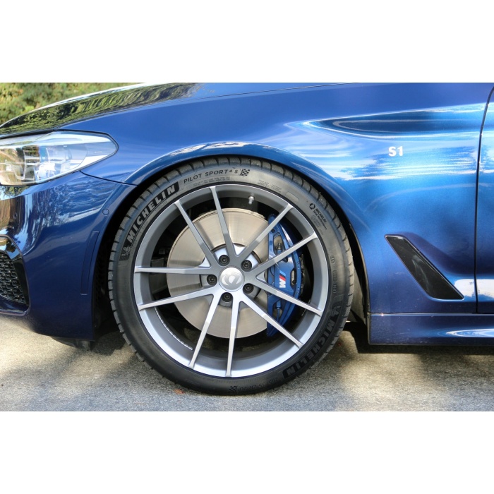 Dinan G30 M550i Lowering Spring Set