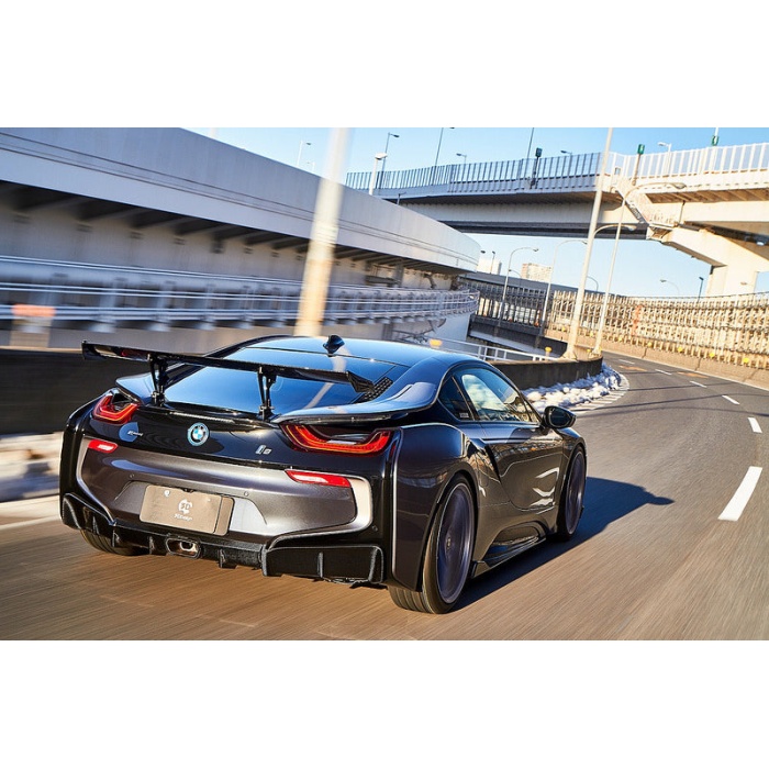 3D Design I12 i8 Carbon Side Skirt Set