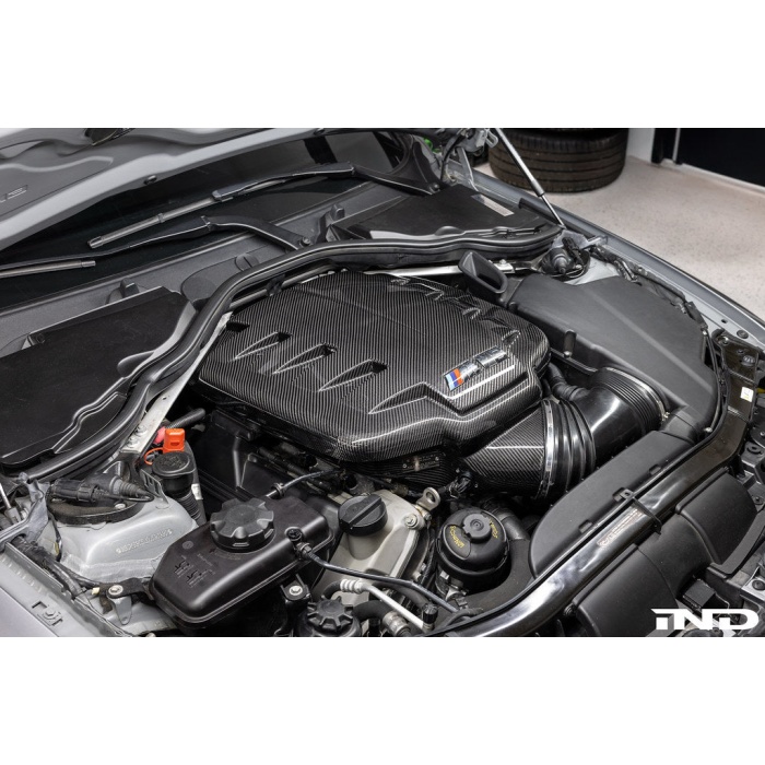 Eventuri BMW E9X M3 (S65) Black Carbon Inlet Plenum - Gloss