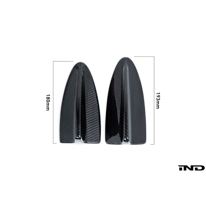 AutoTecknic E82 1M / E9X M3 Dry Carbon Roof Antenna Cover