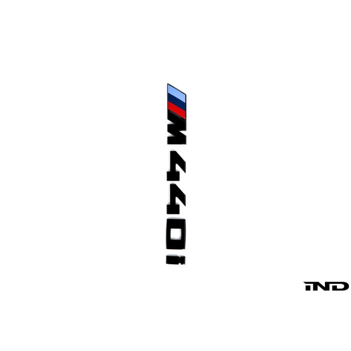 BMW G2X M440i Trunk Emblem - Gloss Black