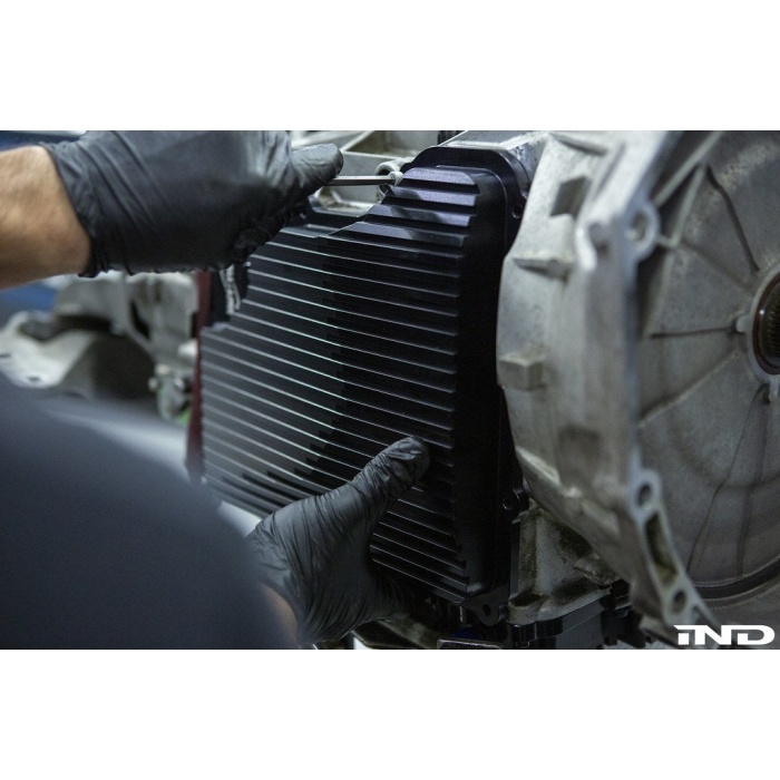 Fall-Line Motorsports Aluminum BMW DCT Hydraulics Cover