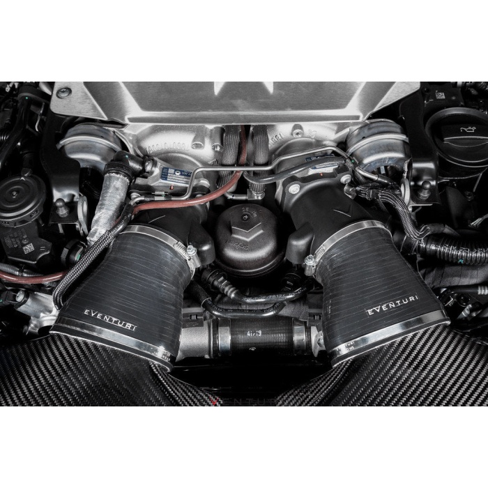 Eventuri Audi C8 RS6 / RS7 Black Carbon Intake System