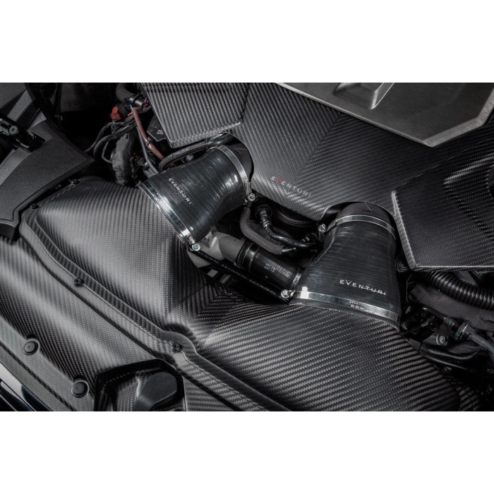 Eventuri Audi C8 RS6 / RS7 Black Carbon Intake System