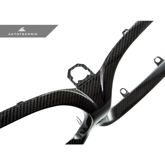 AutoTecknic F91 / F92 / F93 M8 Dry Carbon Front Grille Surrounds