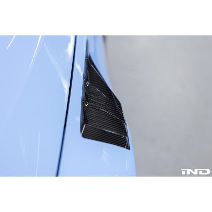 Alpha-N G87 M2 Carbon Vented Front Fender Set - V4 with Blades