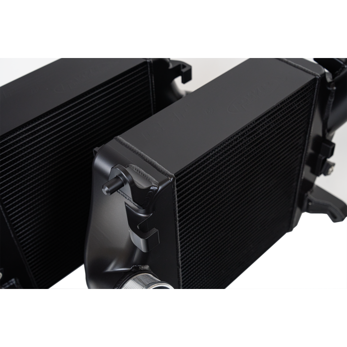 CSF RS Q8 / Cayenne Turbo / Urus High Performance Intercooler Set