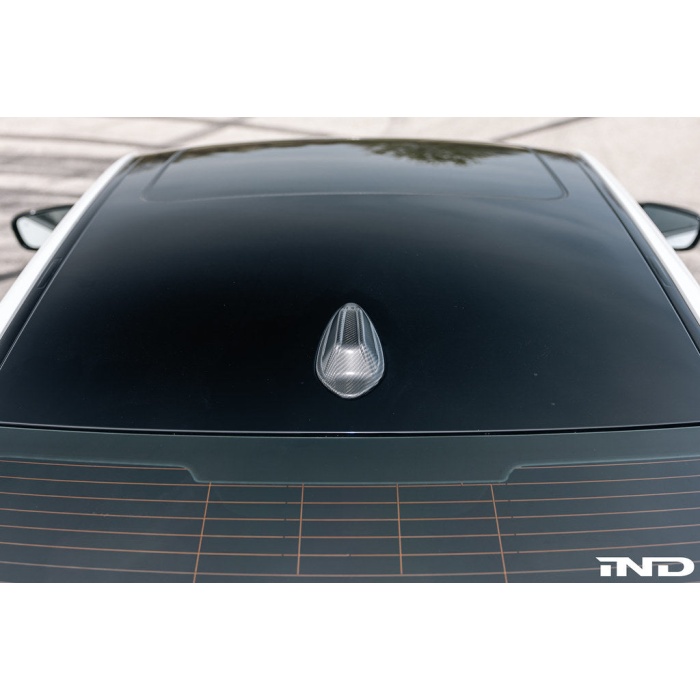 AutoTecknic G-Chassis LCI Dry Carbon Roof Antenna - 2023+ 2x2 weave